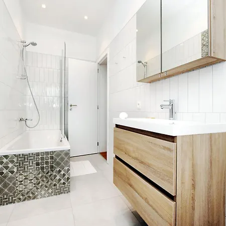 In With Bubble Bath Holiday home Spa