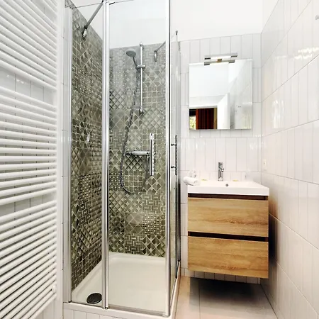 In With Bubble Bath Spa