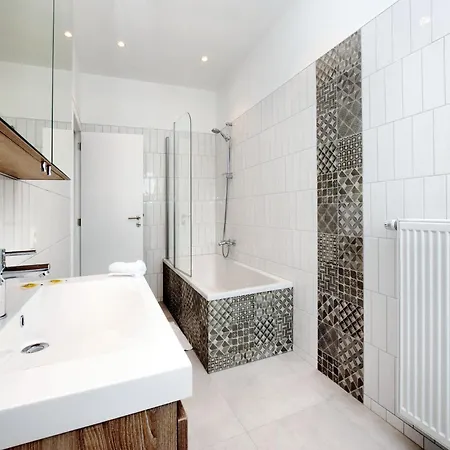 Holiday home In With Bubble Bath